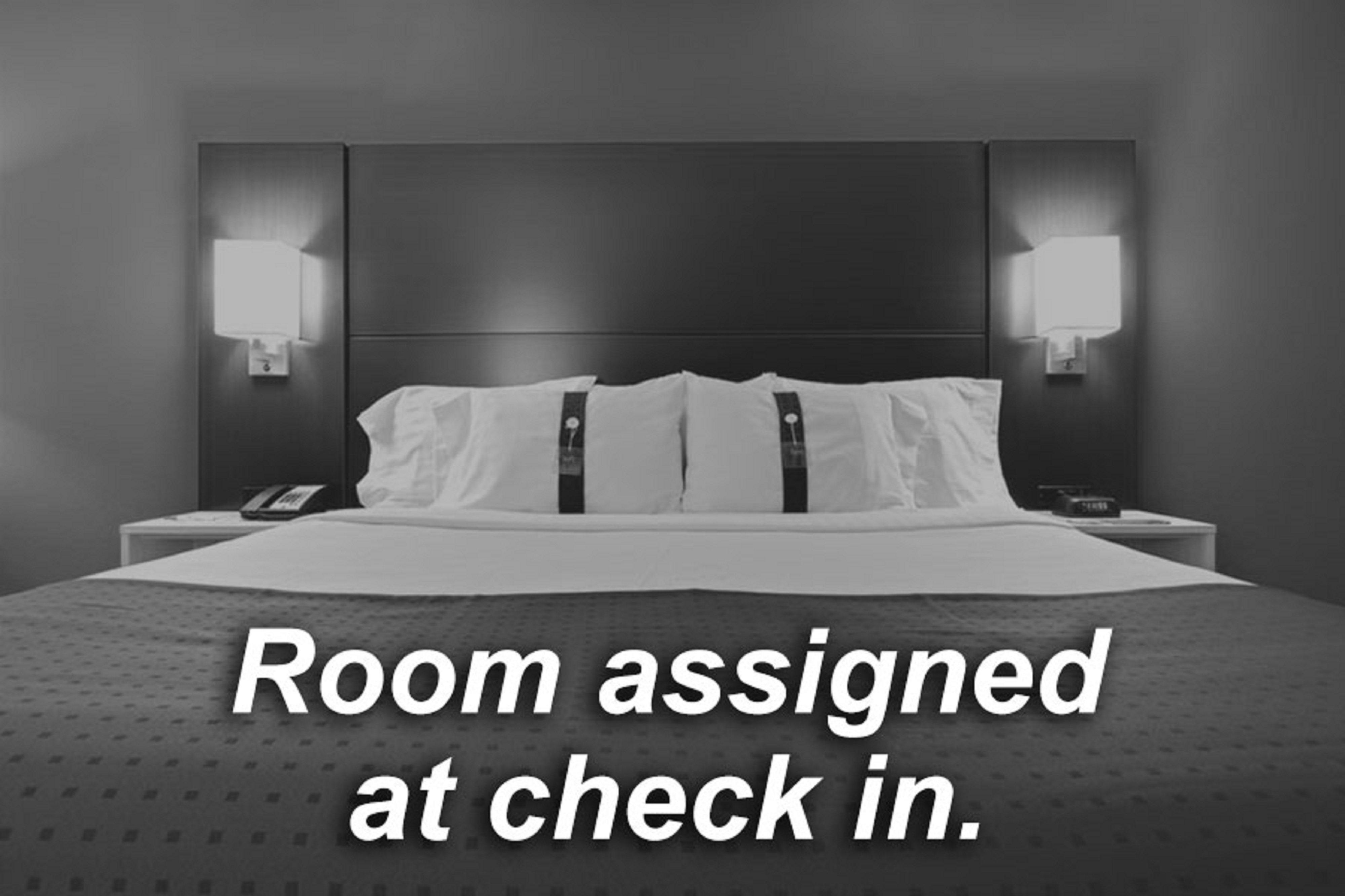 Holiday Inn Rockford By Ihg Buitenkant foto