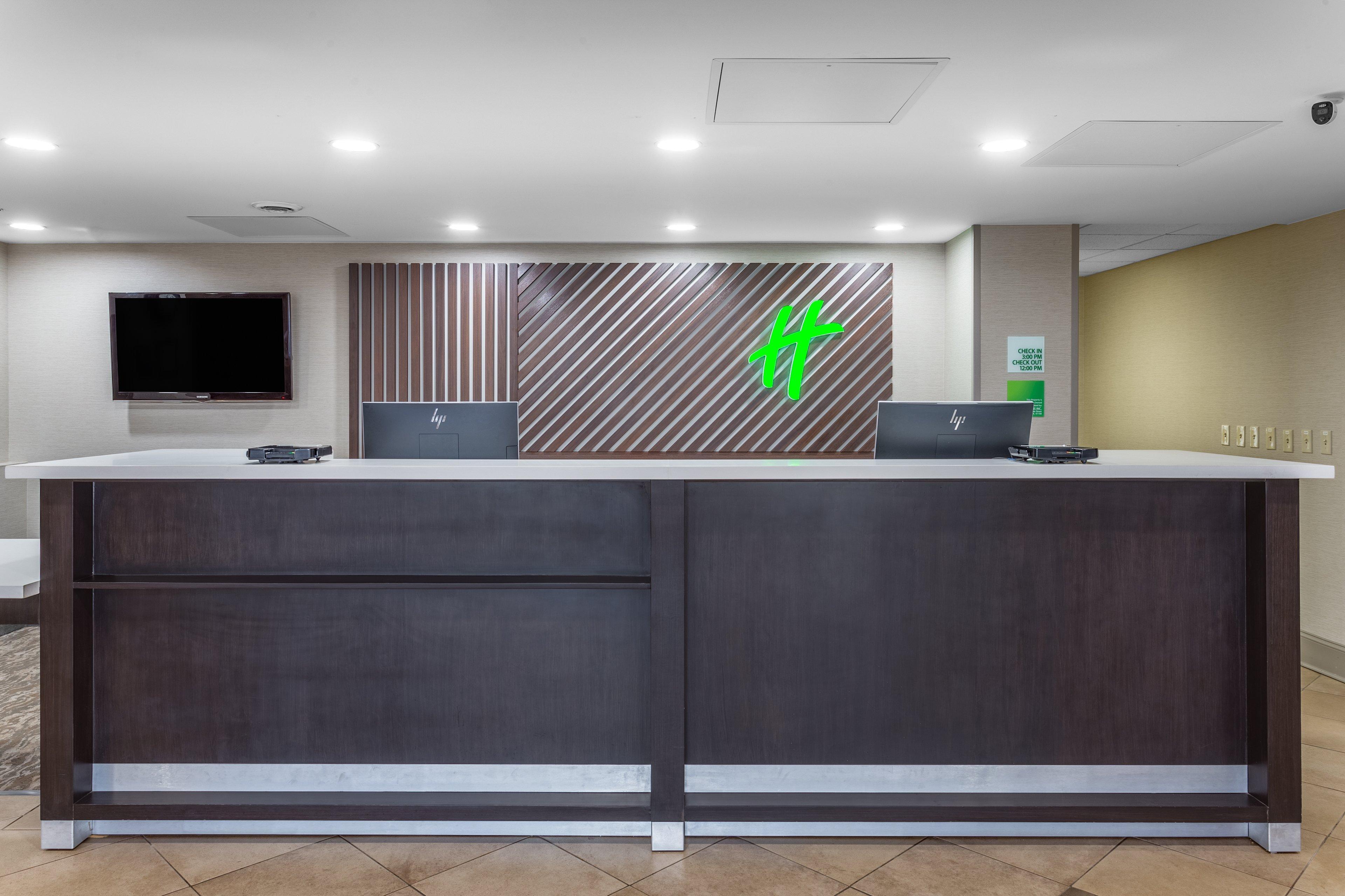 Holiday Inn Rockford By Ihg Buitenkant foto
